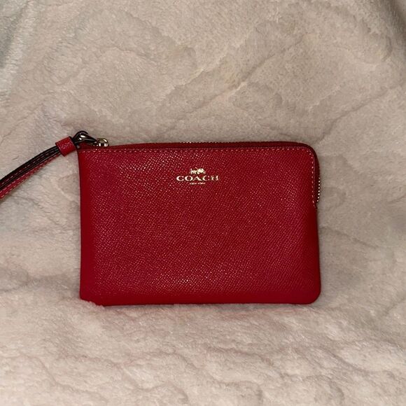 COACH Coral Gold Tone Zip Leather Wristlet Wallet - Picture 1 of 11